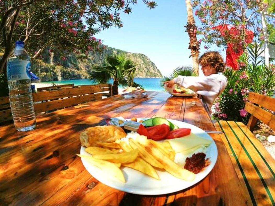 Butterfly Valley Beach Glamping With Food Hotel Oludeniz Exterior foto